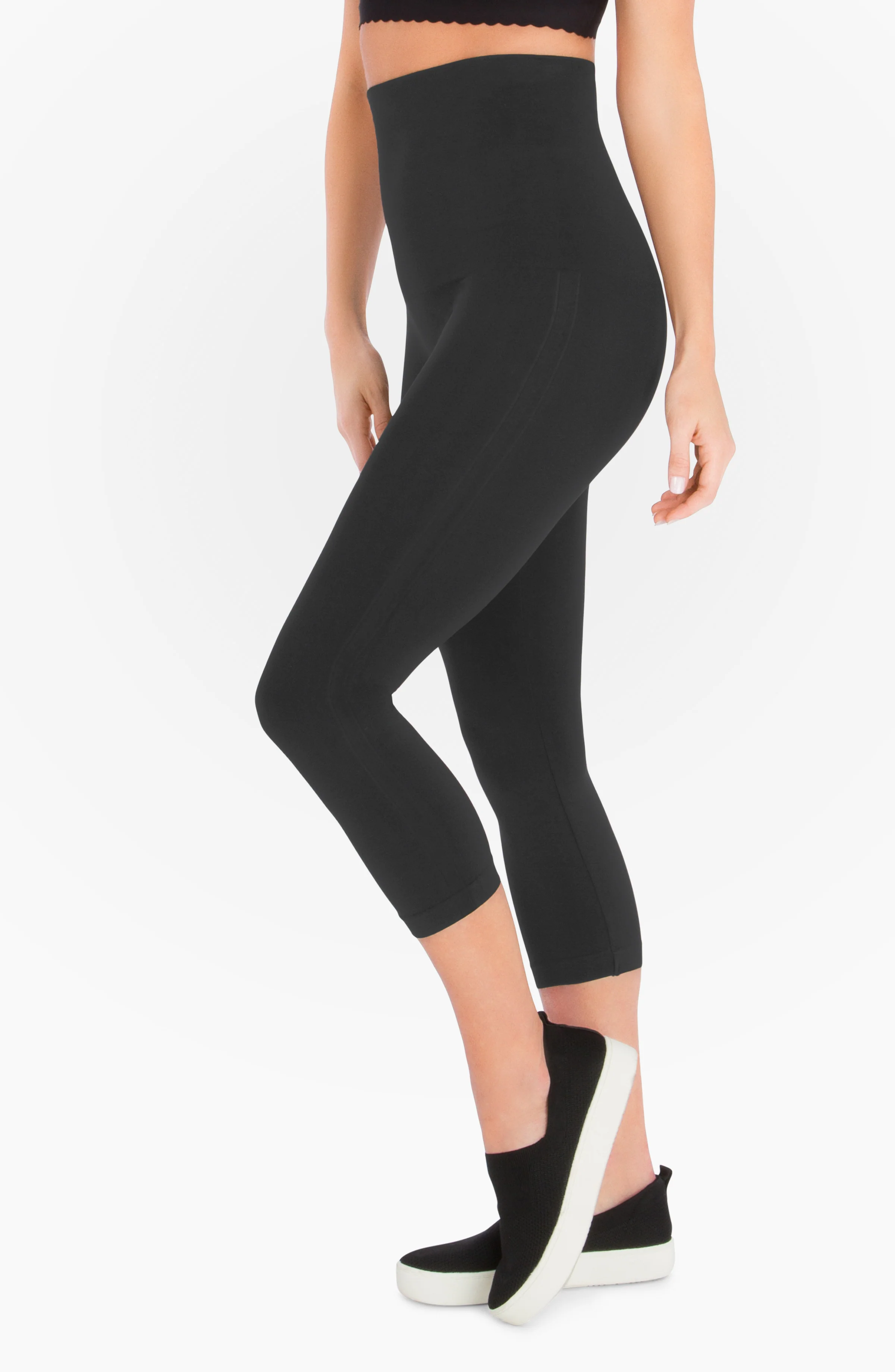 Mother Tucker® Breathable Seamless Compression Capri Leggings