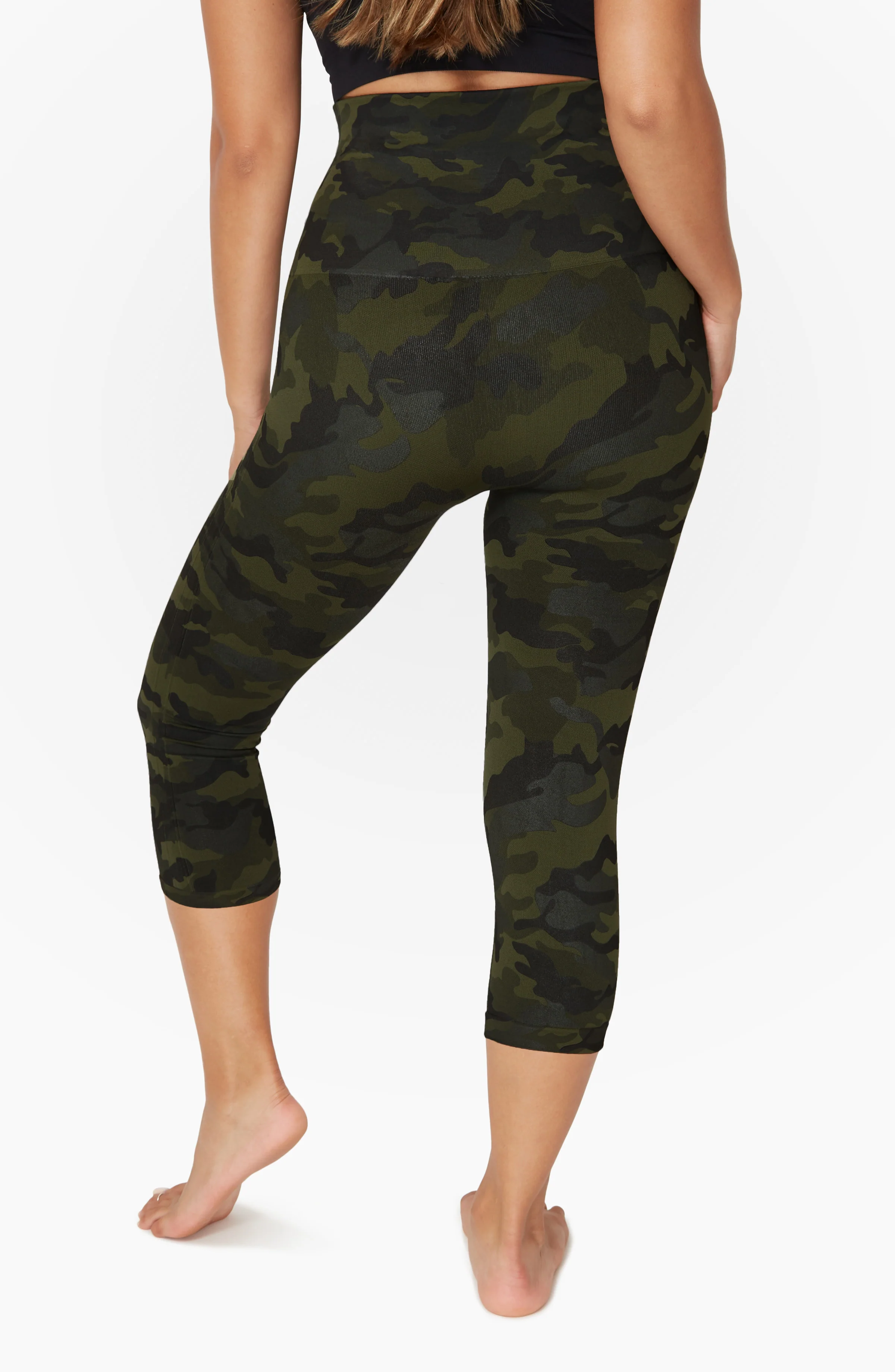 Mother Tucker® Breathable Seamless Compression Capri Leggings