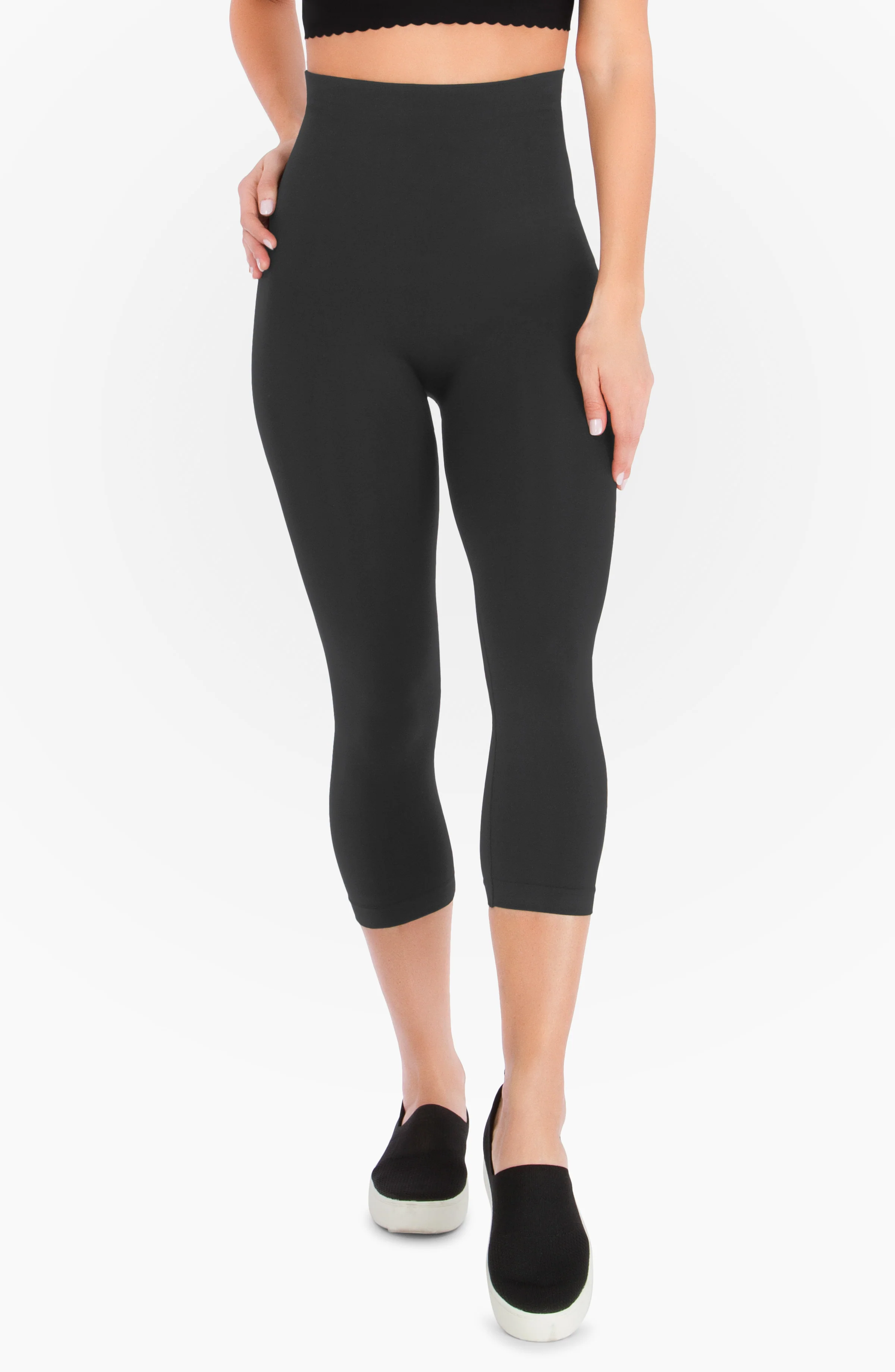 Mother Tucker® Breathable Seamless Compression Capri Leggings