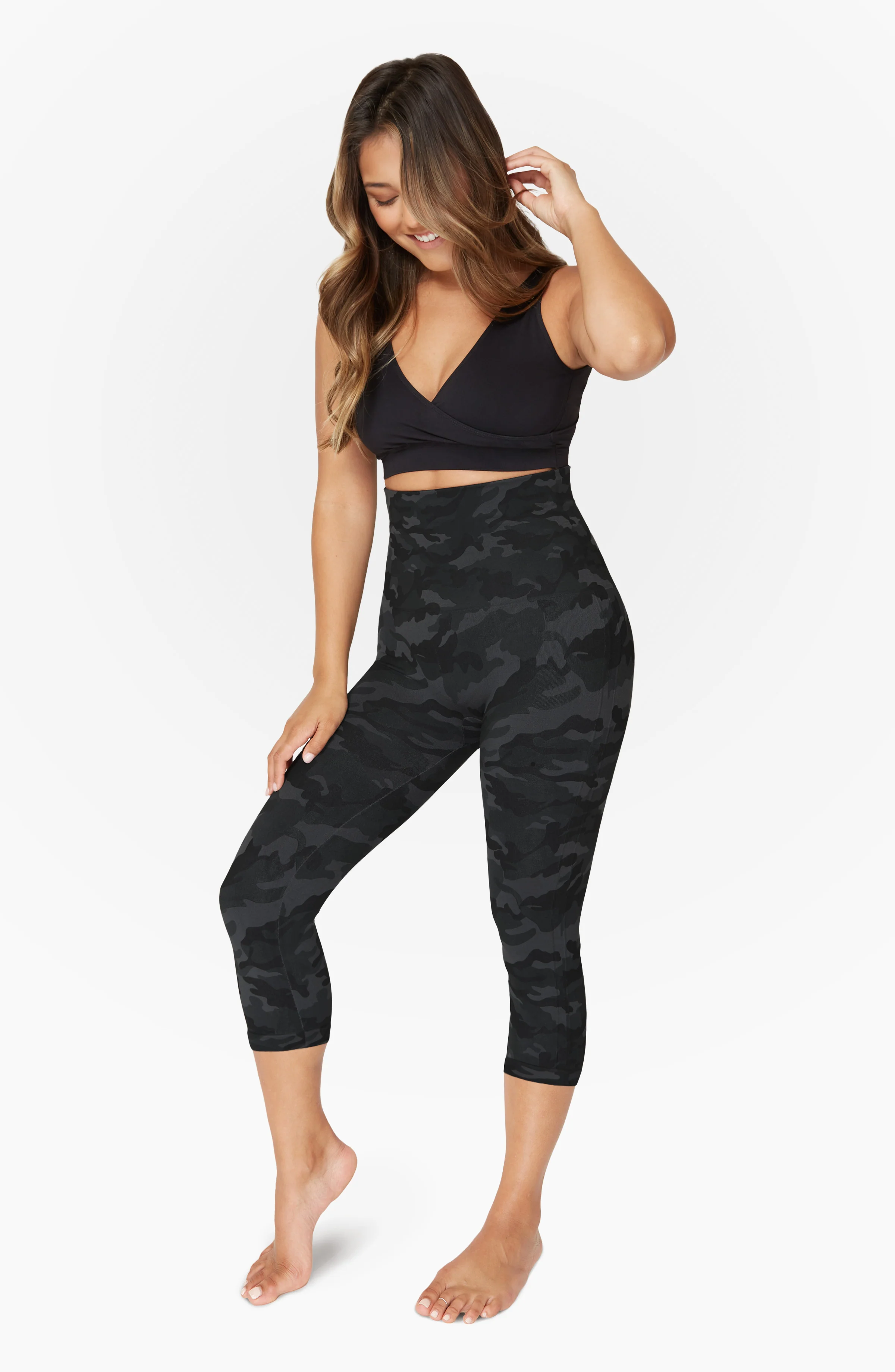 Mother Tucker® Breathable Seamless Compression Capri Leggings