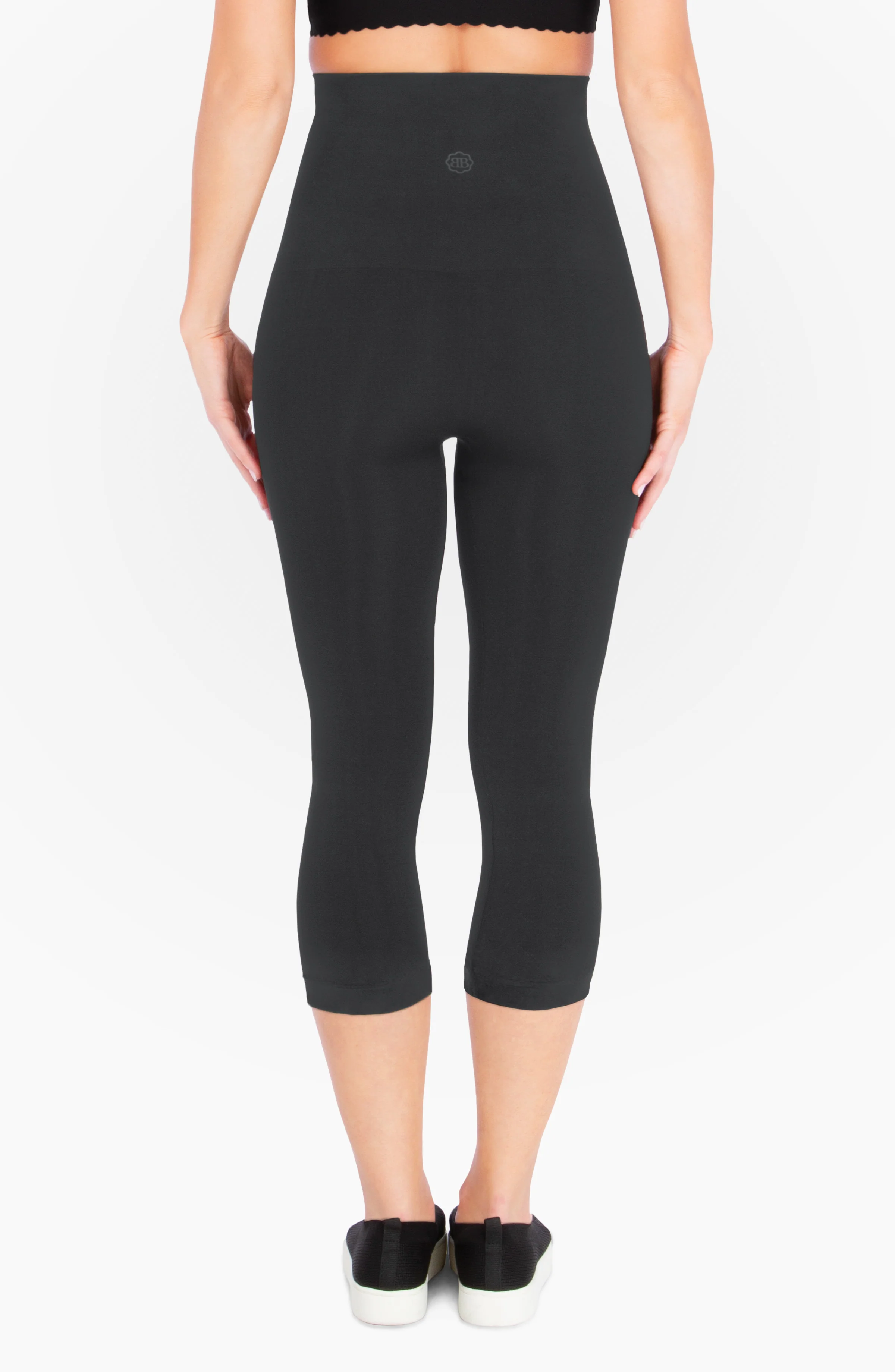 Mother Tucker® Breathable Seamless Compression Capri Leggings